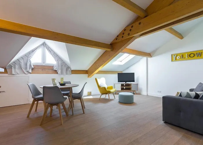 Florella Jean Jaures