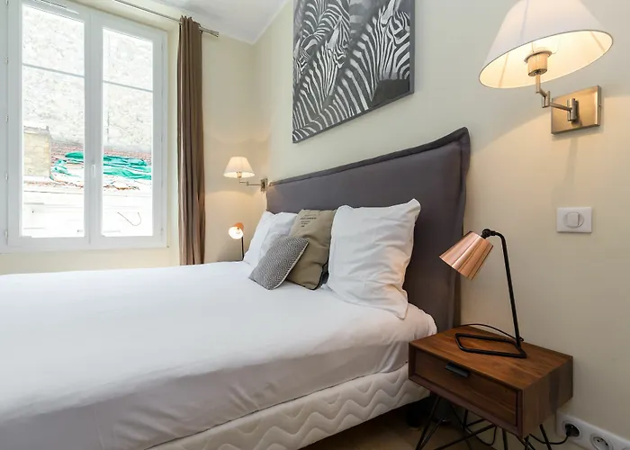 Florella Jean Jaures *